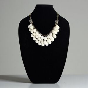 Vintage Cha-Cha Necklace Ivory Teardrop Lucite and Clear Beads